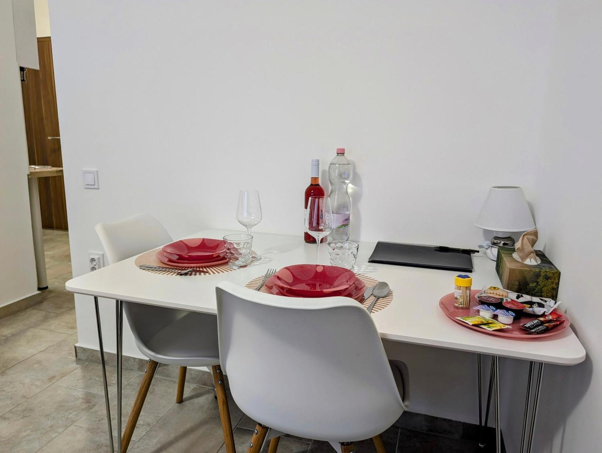 Moon Light Apartment Hévíz Екстериор снимка