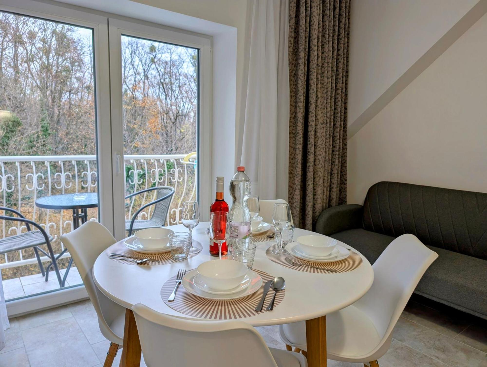 Moon Light Apartment Hévíz Екстериор снимка