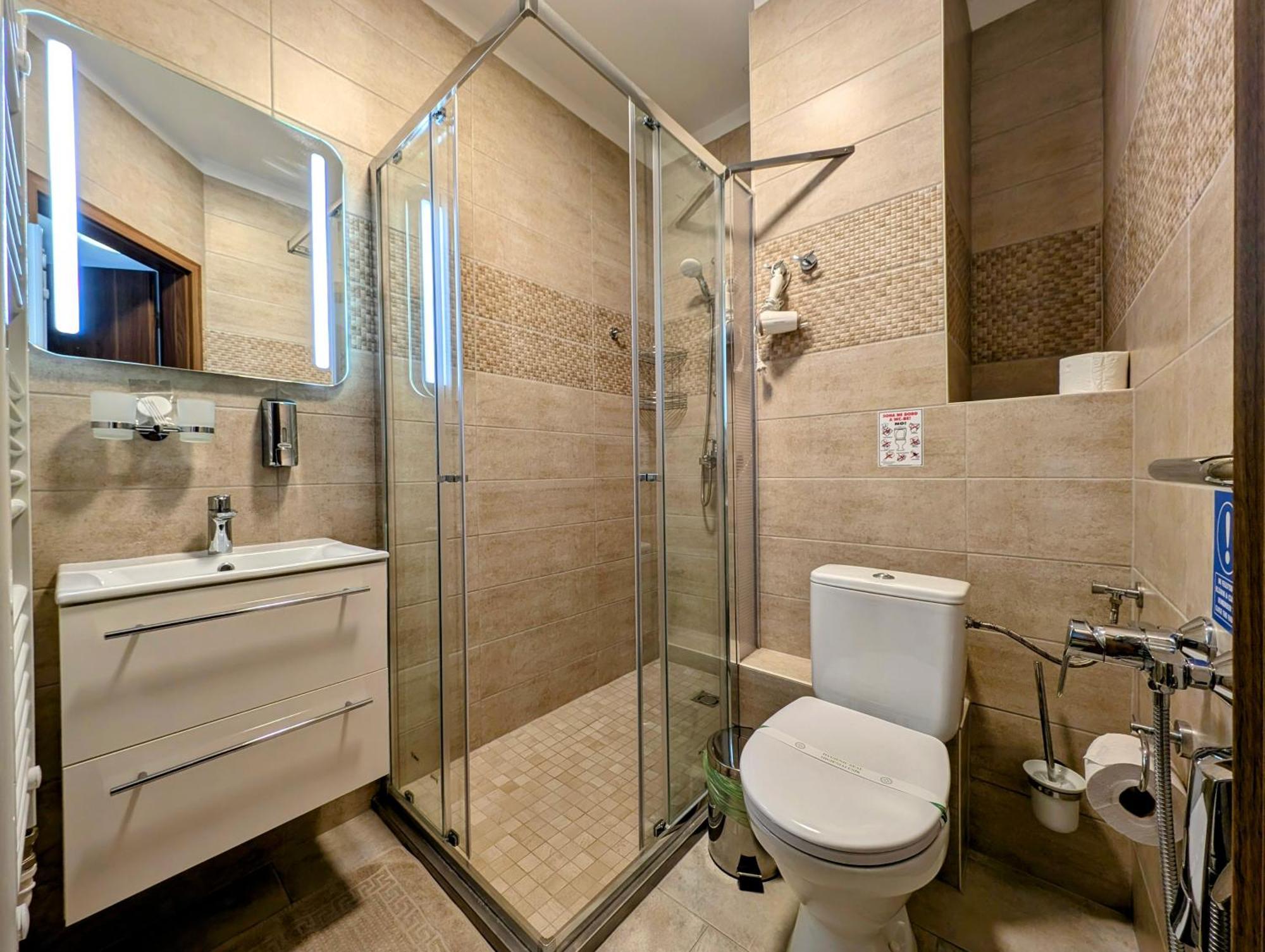 Moon Light Apartment Hévíz Екстериор снимка