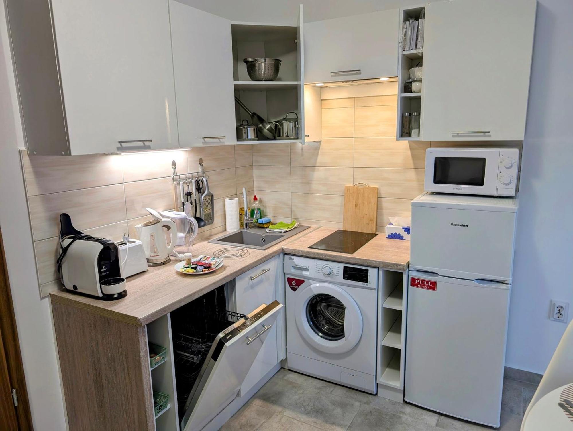 Moon Light Apartment Hévíz Екстериор снимка
